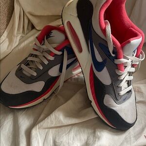 Nike Air Max retro worn one hour